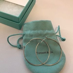 Elsa Peretti® Diamond Hoop earrings in sterling silver with diamonds, medium.